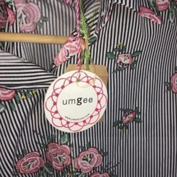 NWT Umgee Rose Striped Button Down Blouse - Picture 9 of 9